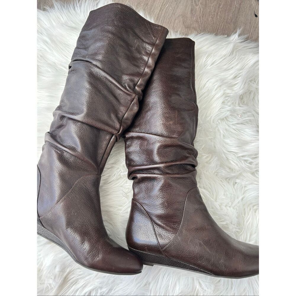 Gianni Bini brown high boots size small leather exterior